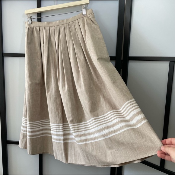 Vintage A-Line Pleated Cream & White Linen Blend Skirt Made In England - Picture 2 of 11